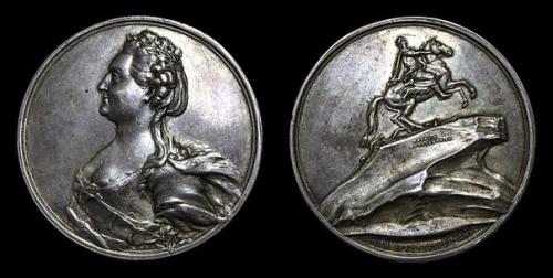 Родное детище Петра, любимый город мой, где закаленные ветра. 06