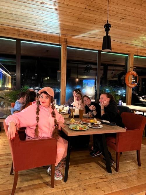 Полярный Кит - это самый северный ресторан, расположенный в живописном и загадочном уголке териберки. 01