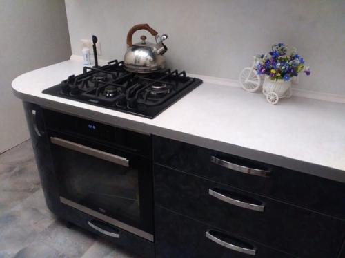 Наша кухня.  Кухня маленькая 4, 5 кв. 04