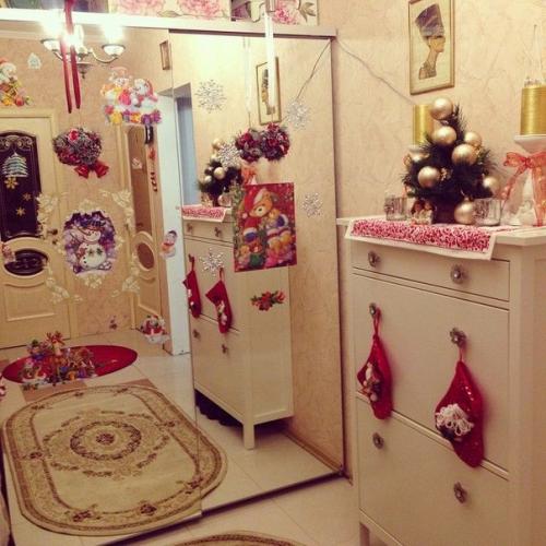 До нового года осталось 14 дней. 03