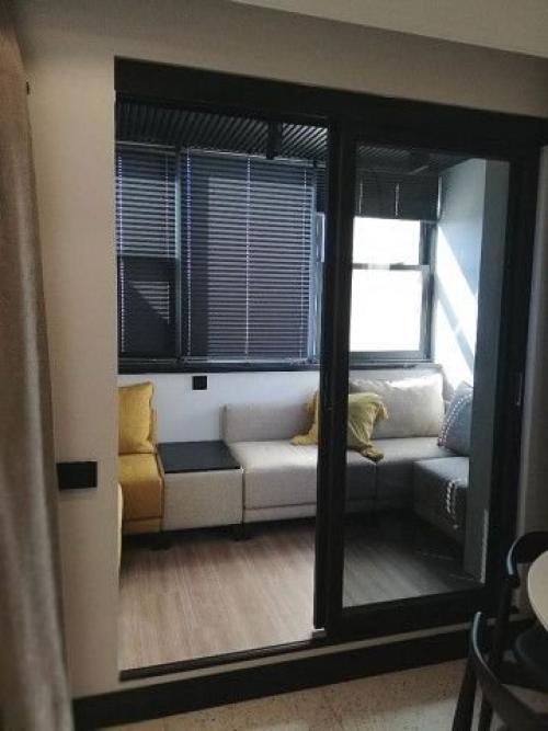 Ремонт на кухне, добавили балкон. 04