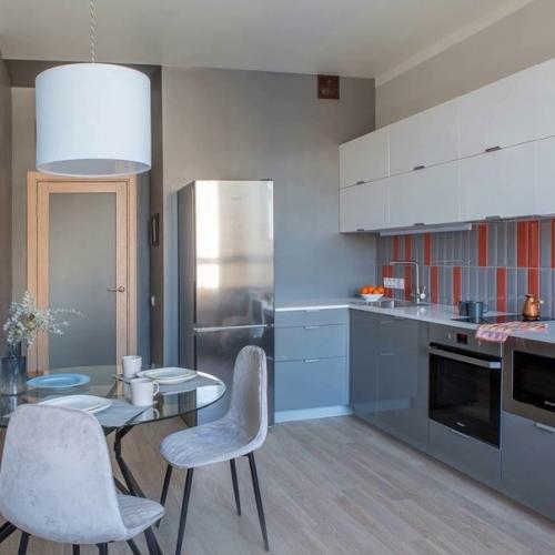 Нежный дизайн однокомнатной квартиры в пастельных тонах. 01