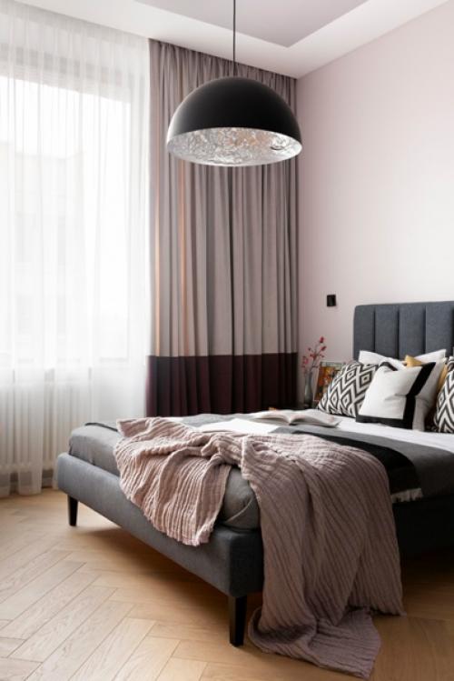 Фрагменты интерьера небольшой квартиры, где главной изюминкой стала работа с цветами. 05