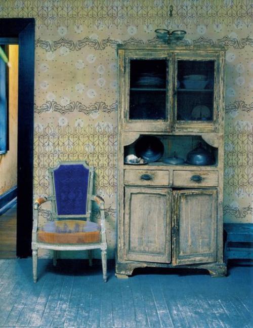 Роскошный и интригующий синий цвет в интерьере. 01