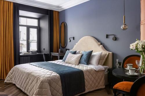 Очень красивая маленькая квартира в старом фонде. 03