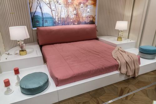 Дизайнинтерьера@Stonefloor. Настроение спальни - гостиной - мастерской задала картина Константина Сомова зима. 08 Дизайнинтерьера@Stonefloor. Настроение спальни - гостиной - мастерской задала картина Константина Сомова зима. 08