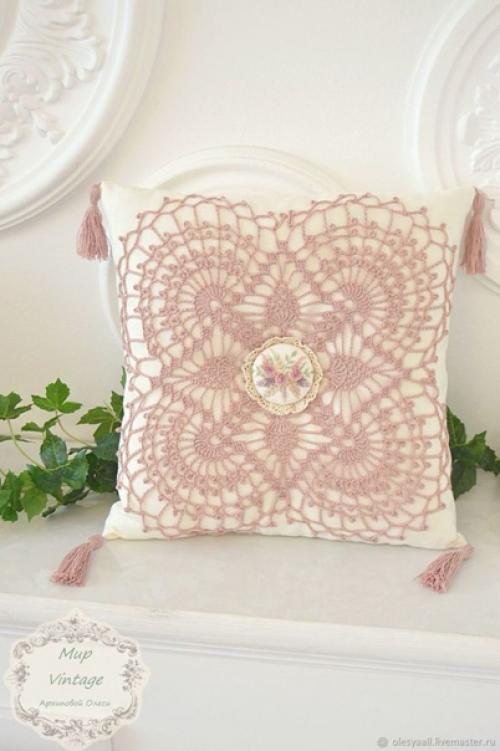 Цвет пыльная роза говорит о мечтательности, сильных чувствах, любви, романтике, нежности, привлекательности. 02