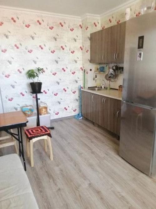 Ремонт на кухне, добавили балкон. 01