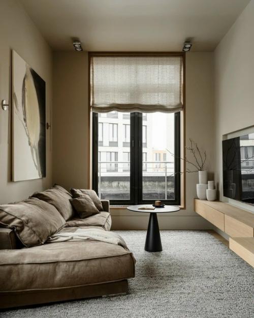 Когда речь заходит об интерьере семейной квартиры, важно учесть и вкусы взрослых, и интересы детей. 04