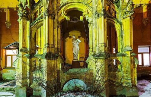 Дом кельха или пристанище юристов. 08