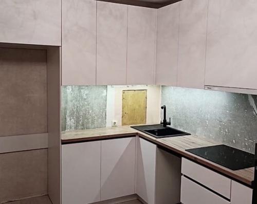 Ул. Зеленина, 10. 02