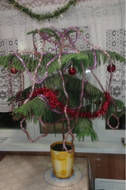 История одной ёлочки. 03