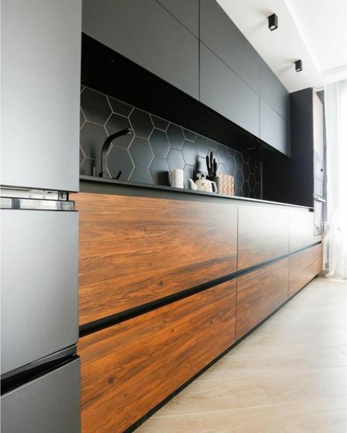 И опять тёмная кухня с фасадами Eterno. 01