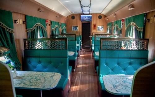 Первого января в великий Новгород прибудет ретропоезд Рускеальский Экспресс на паровозной тяге. 01