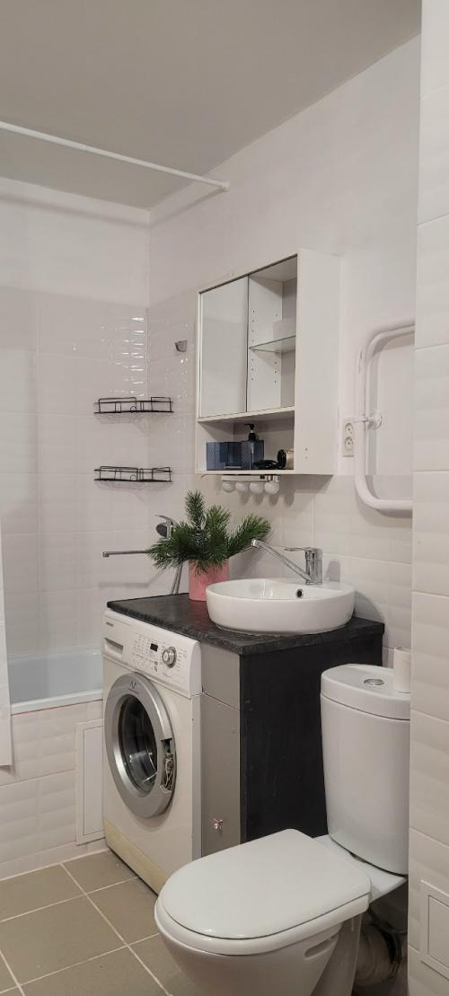 Бежевых мам от экрана убрать. 04 Бежевых мам от экрана убрать. 04