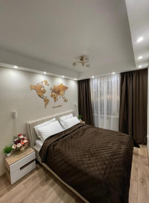 Уютная спальня. В тёплом, коричневом оттенке. 01