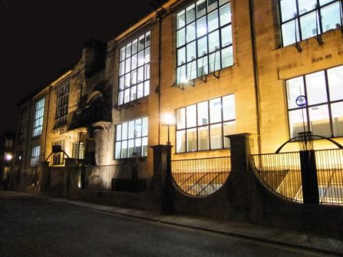 Школа искусств в Глазго (Glasgow School of Art) - лучшее здание Великобритании за 175 лет, согласно опросу, проведенному в 2010 году. 02