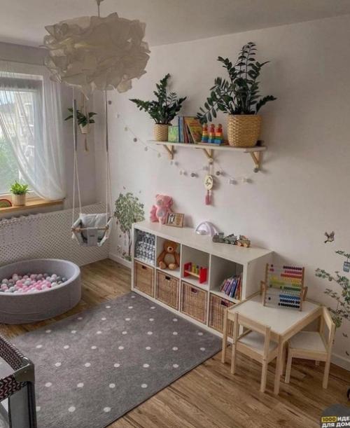 Да, я тоже не люблю открытые полки в кухне, это не практично. 06