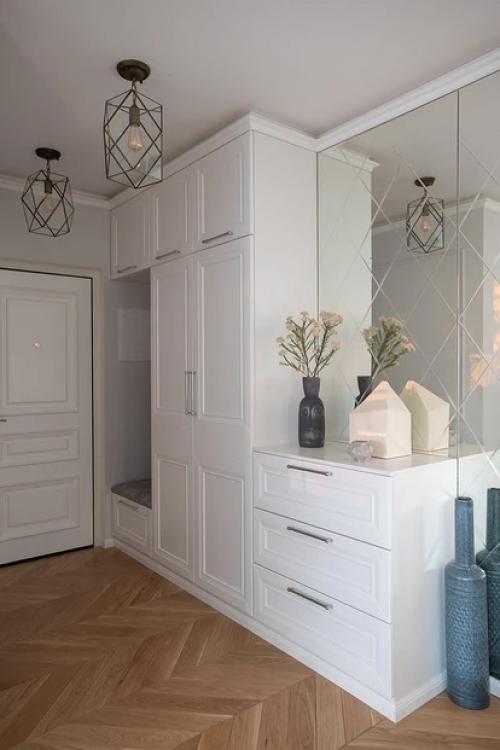 Интерьер двухкомнатной квартиры без гостиной с французским настроением. 08