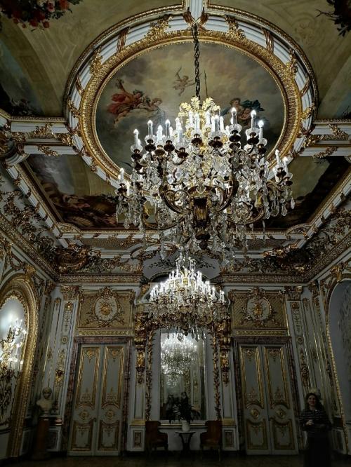 Продолжая традиции.  Уже несколько лет получается себя радовать перед новым годом посещением интересных событий или новых мест. 02