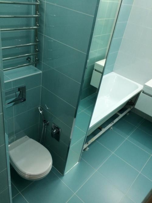 Работаю хирургом, такой сделала дизайн ванной комнаты.