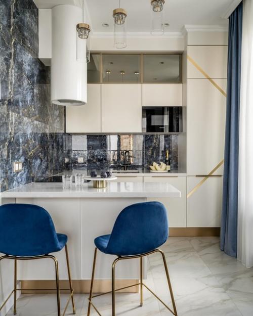 Владельцы квартиры - молодая семья. 01