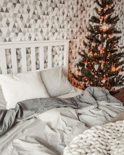 Недавно я задумалась, у меня целый длинный список на ремонт/перестановку/ переделку дома. 05