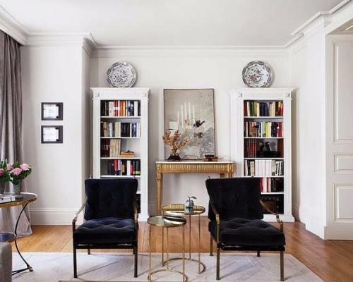 Легантная гостиная: черный серый золото. 01