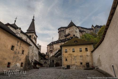 Оравский замок (словацк. 01