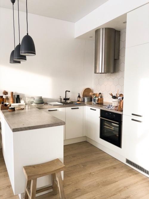 Всем привет!  Данный паблик и сообщество единомышленников, помогли мне оказаться там, где я сейчас живу. 09