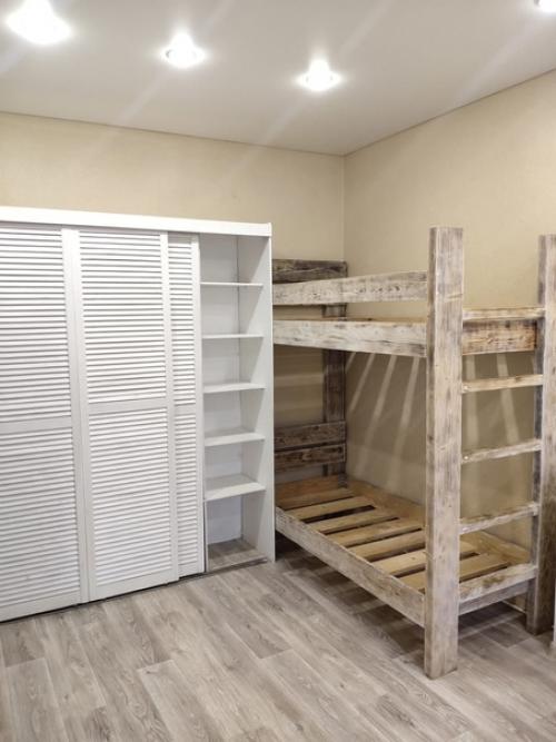 Уехали жить.   Верой и правдой, почти 10 лет, служил нам наш Домик. 03