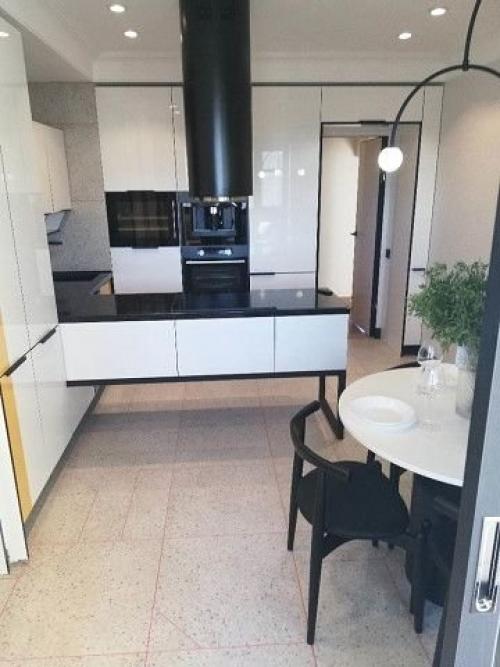 Ремонт на кухне, добавили балкон. 03