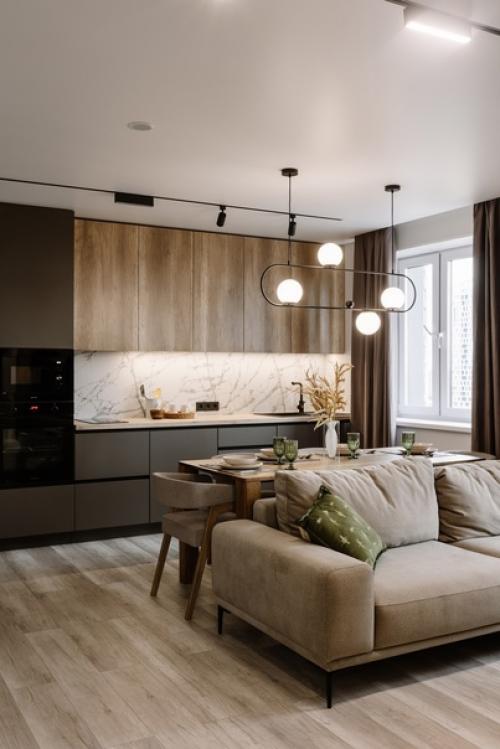 Тёплая, уютная, прекрасная кухня - гостиная в реализованном объекте. 01