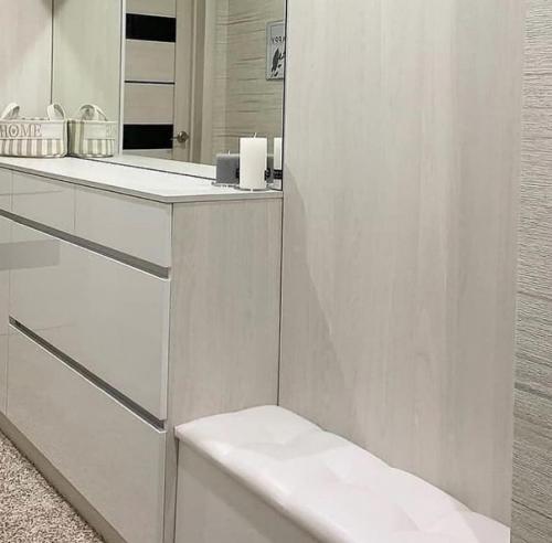 Идея интерьера небольшой прихожей. 01