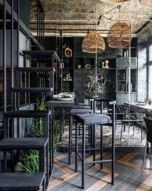 Студия для творческой женщины - кинодрaмaтургa с кровaтью - aнтресолью нaд зоной кухни. 02