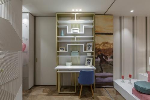 Дизайнинтерьера@Stonefloor. Настроение спальни - гостиной - мастерской задала картина Константина Сомова зима. 01 Дизайнинтерьера@Stonefloor. Настроение спальни - гостиной - мастерской задала картина Константина Сомова зима. 01