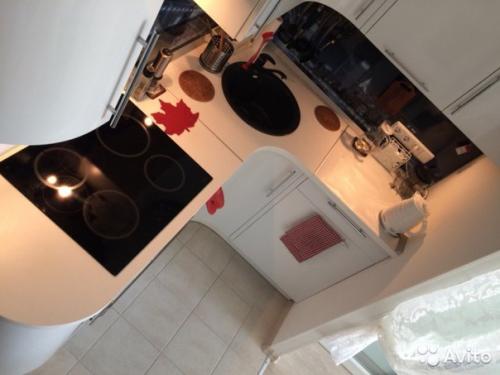 Этот интерьер очень женский, даже девичий. 04