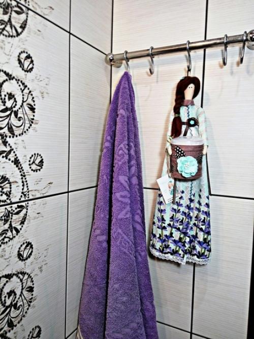 Феи красоты, куколки для хранения ватных дисков и палочек в интерьерах хозяек. 01