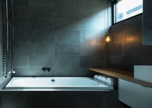 Хранение полотенец в дизайнерских интерьерах. 05