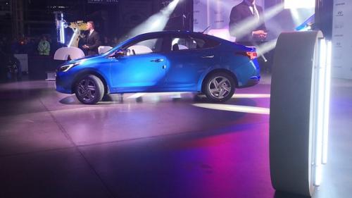 В Питере официально показали обновлённый солярис. 06