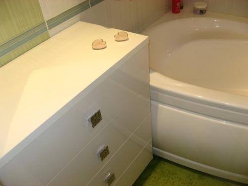 Ванная: ремонт делал офисный работник. 08