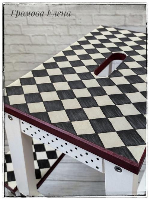 Хочу показать ещё одну табуретку - лестницу. 06