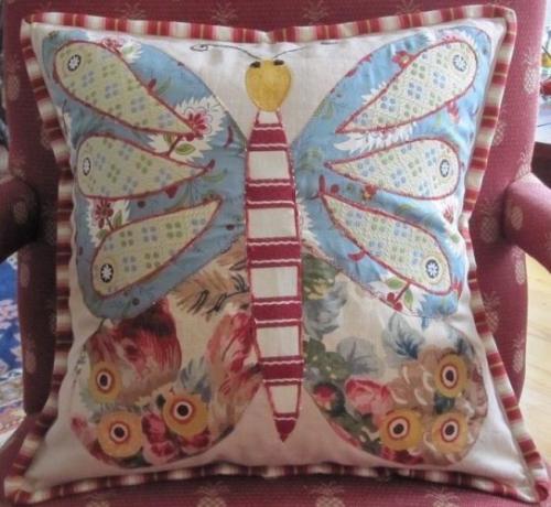 Мы декорируем подушки. 02