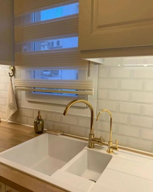 Классическая кухня в скандинавском стиле без огромного количества декора и прочего. 05