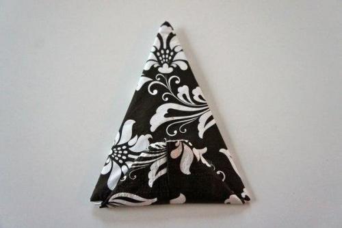 Как красиво подать салфетки? 05