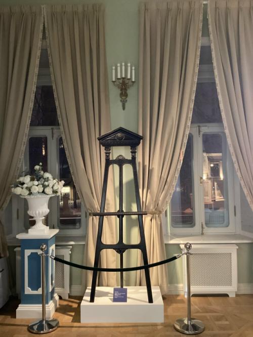 Вдогонку вчерашнему посту о музее военной формы хочу показать еще одну выставку из этого же музея: 