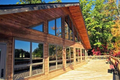 При установке новых ПВХ окон хочется создать более комфортную атмосферу в помещении. 04 При установке новых ПВХ окон хочется создать более комфортную атмосферу в помещении. 04