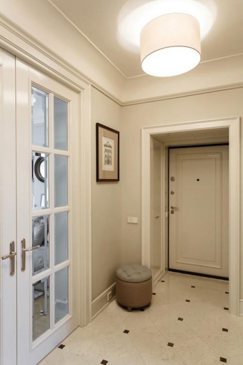 Спокойствие современного города: интерьер в нейтральных тонах в Москве. 06