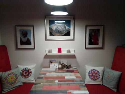 В преддверии женского праздника 8 марта?