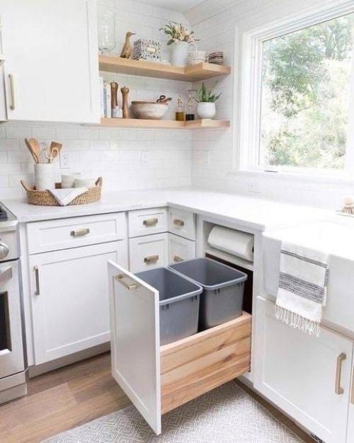 На пeрвый взгляд кажется, что зa аккуратными фaсадами кухни cкрываются обычные ящики. 08